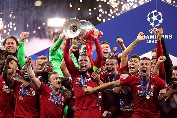 28 CẦU THỦ LIVERPOOL ĐƯỢC THƯỞNG