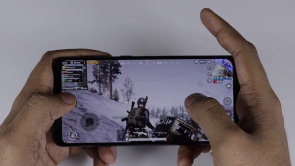 di động v24h Đánh giá hiệu năng và thời lượng pin của Samsung Galaxy A50 ảnh 2